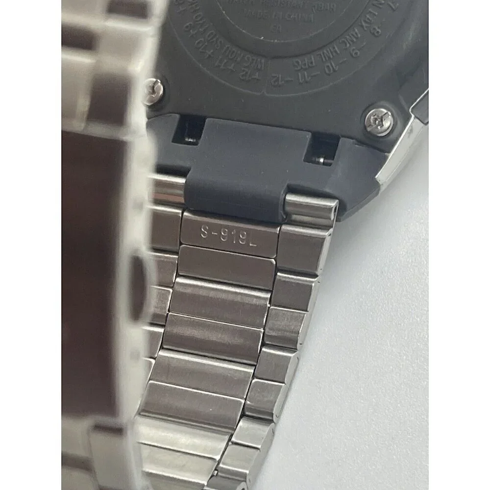 Casio Illuminator Watch Wave Ceptor Silver Digital 25 Time Zones 2583 WV-55H